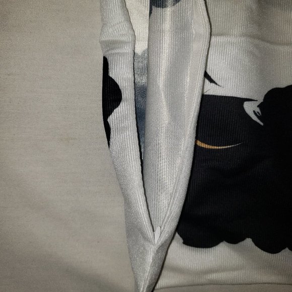 NEW Throw Pillow Case Cover 17 1/2" x 17 1/2" Decorative Black Queen - Picture 3 of 3